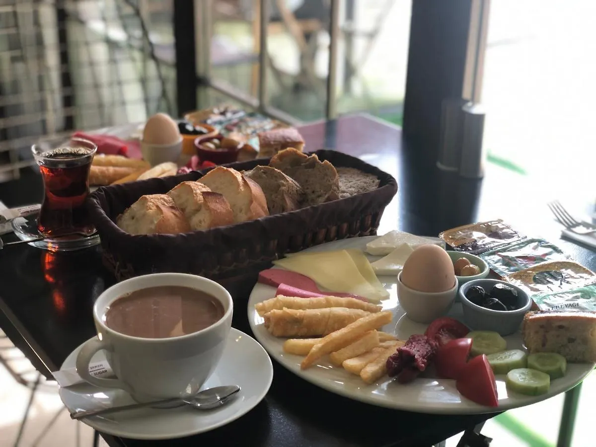 Miller Hotel Стамбул