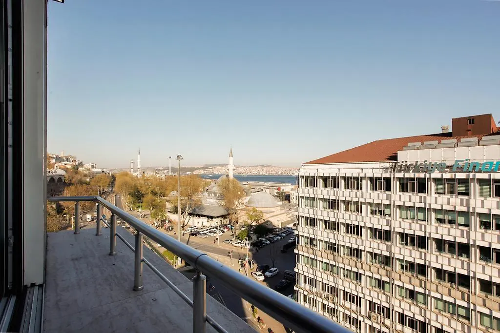 Miller Hotel Стамбул
