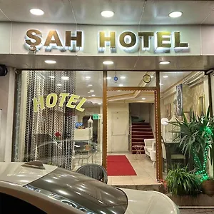 Sah Hotel